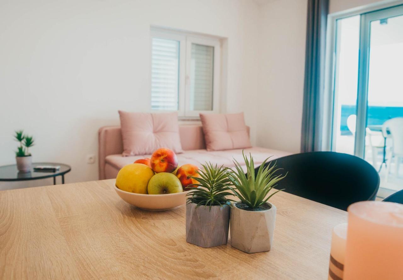 Apartments Nina Брист Екстер'єр фото