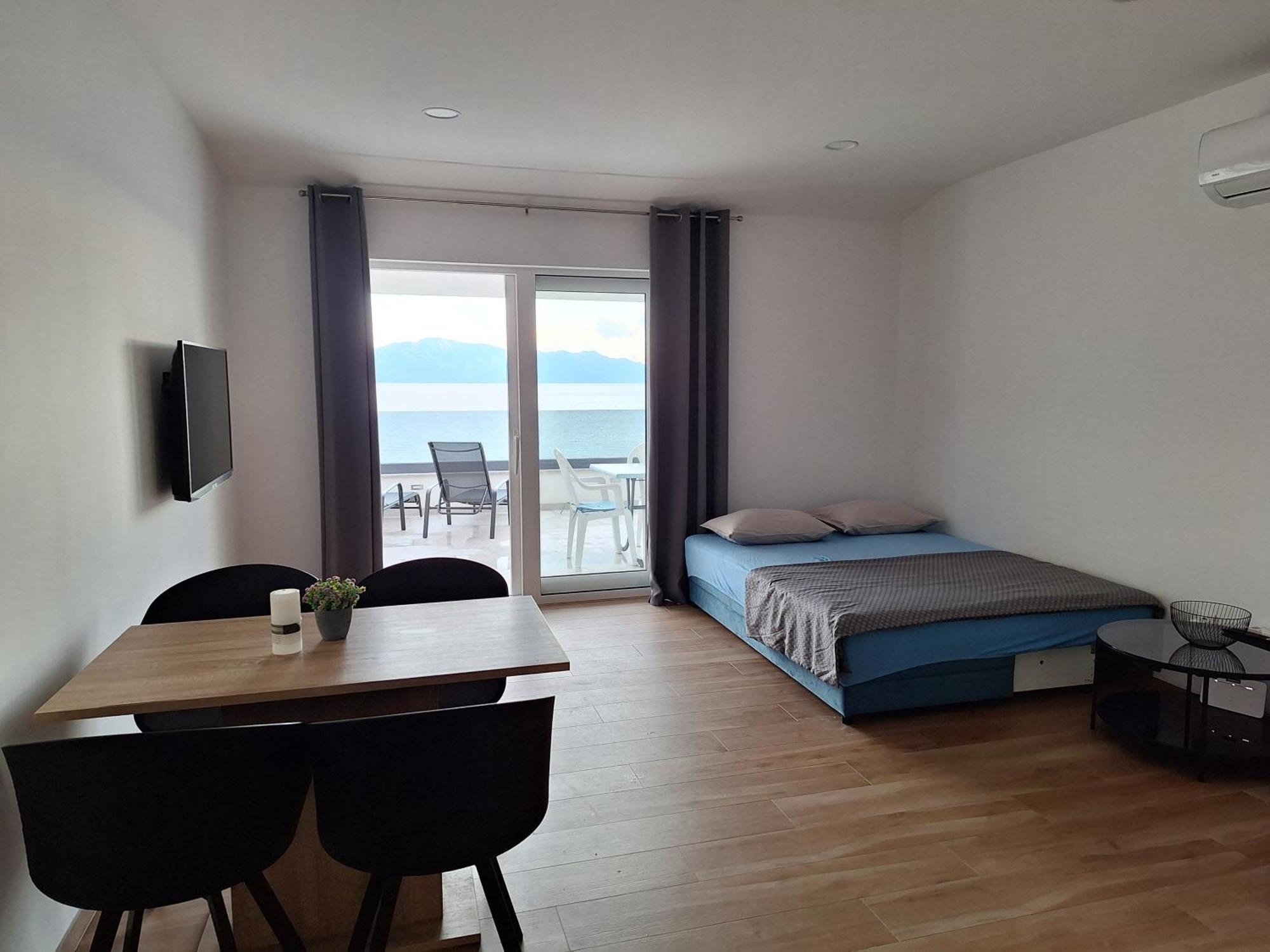 Apartments Nina Брист Екстер'єр фото